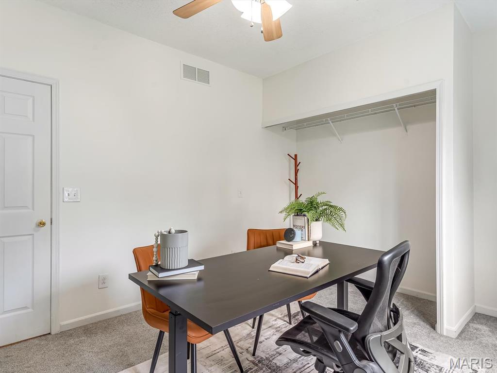 Le Claire Sub - Residential