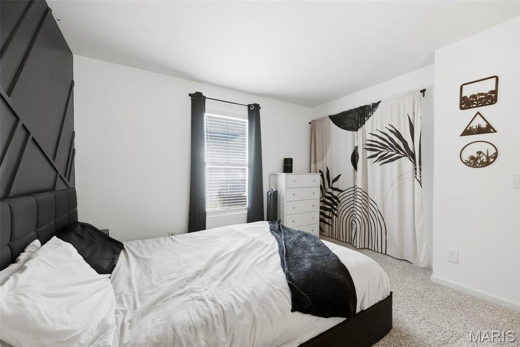 Kingspointe - Residential