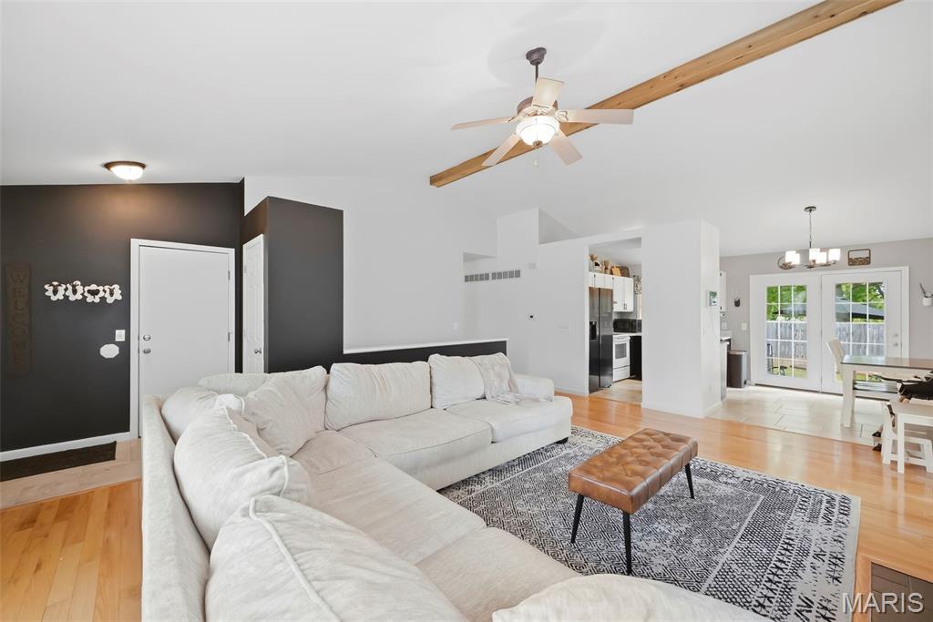 Kingspointe - Residential