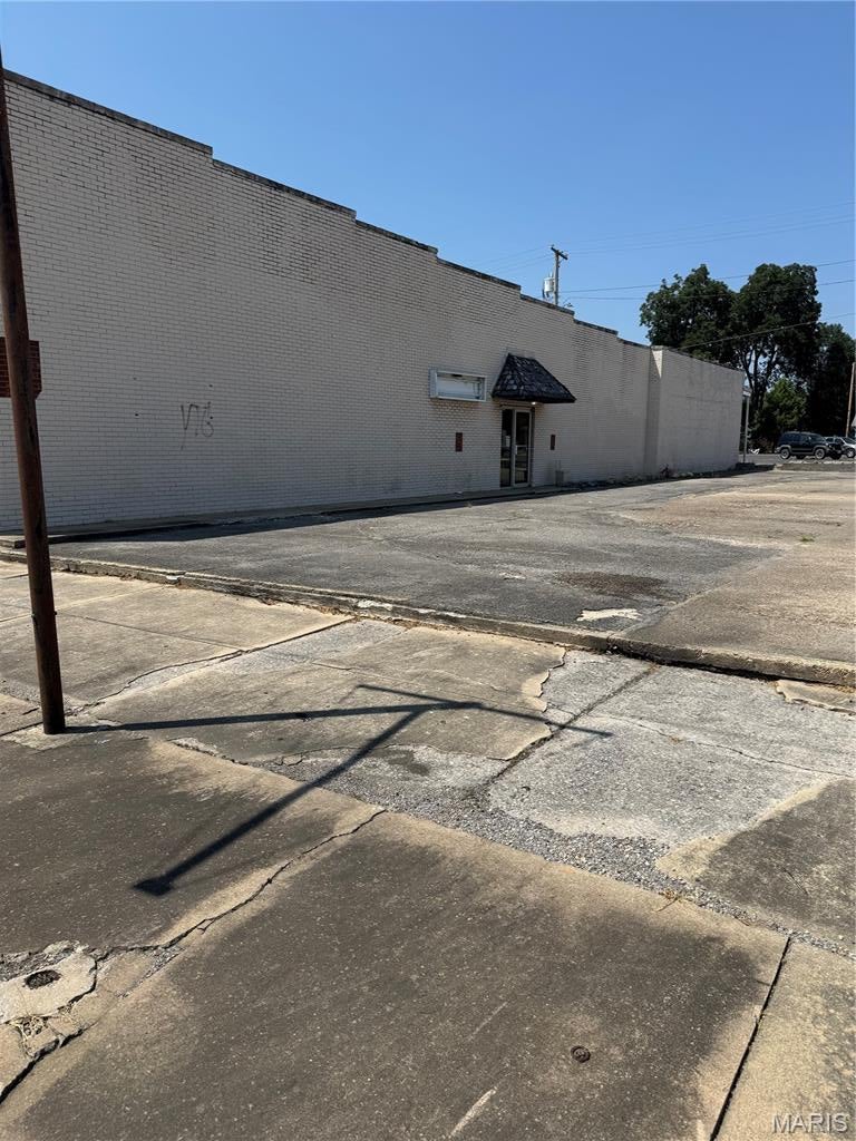 Portageville Original - Commercial Sale