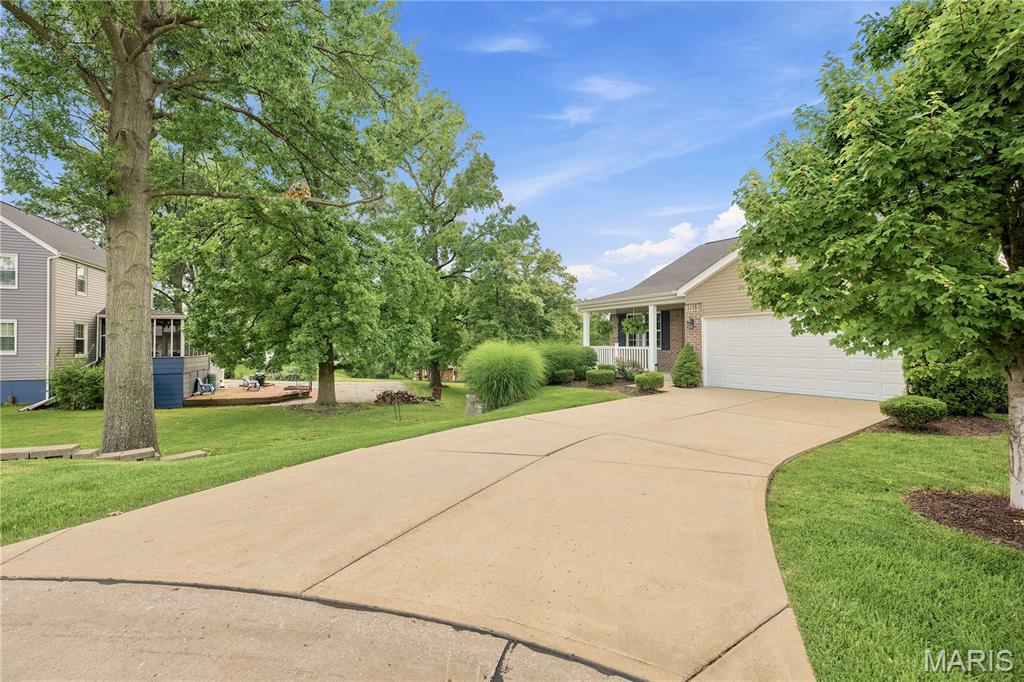 Vista Conn Lts 11 12 13 27 & Common - Residential