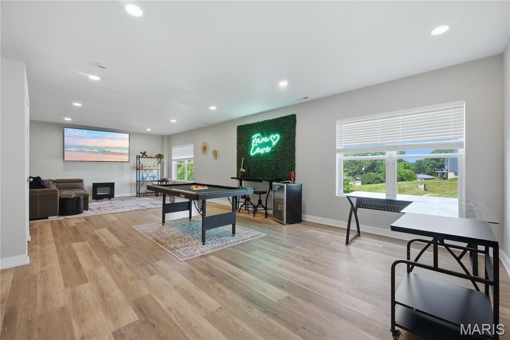 Vista Conn Lts 11 12 13 27 & Common - Residential