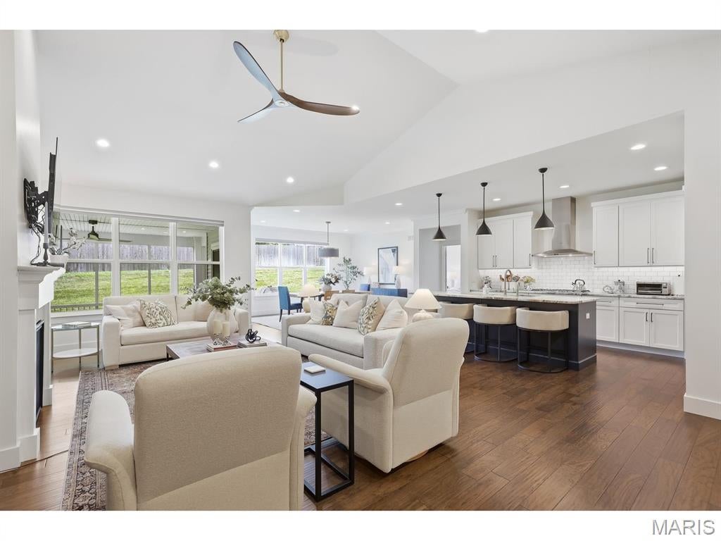 Birdie Lane - Residential