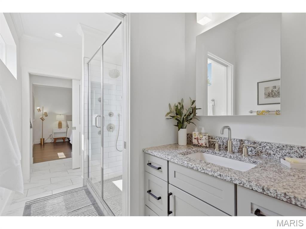 Birdie Lane - Residential