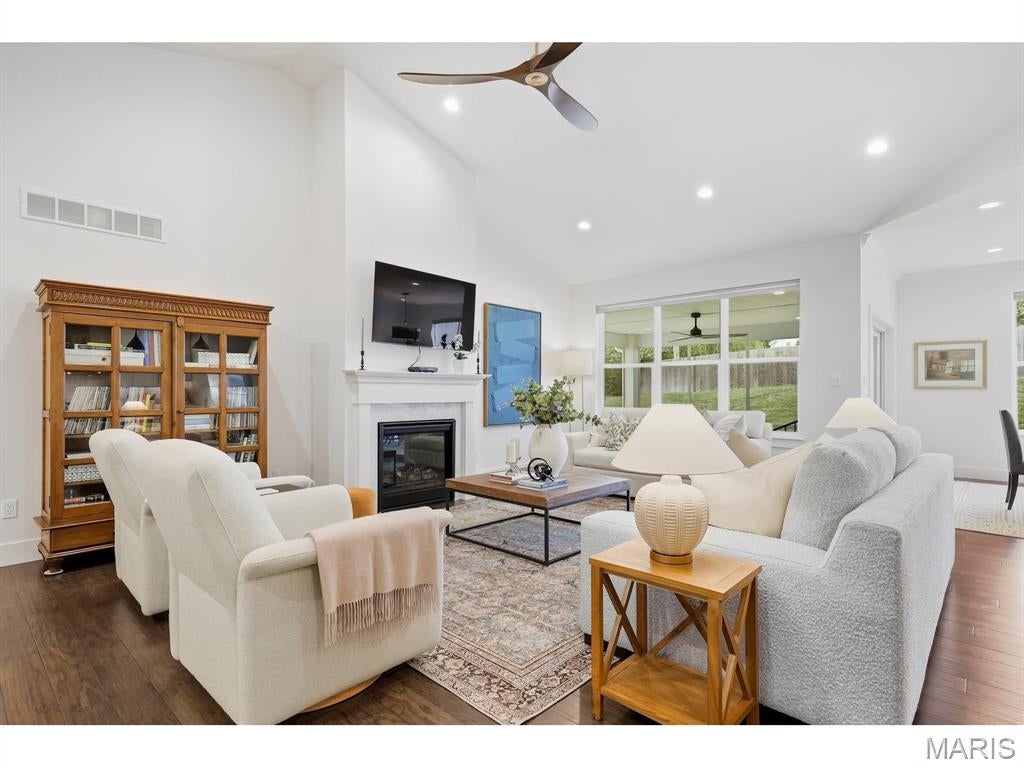 Birdie Lane - Residential