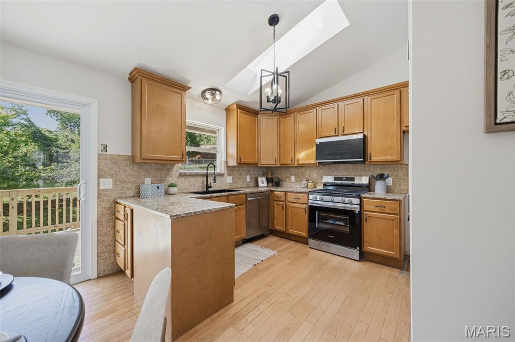 Five Oaks - Residential