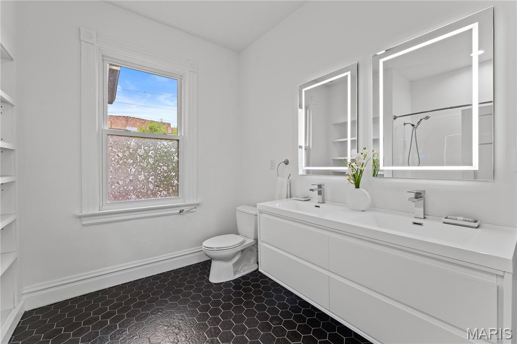 Hillcrest - Residential