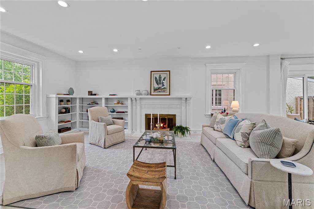 Hillcrest - Residential