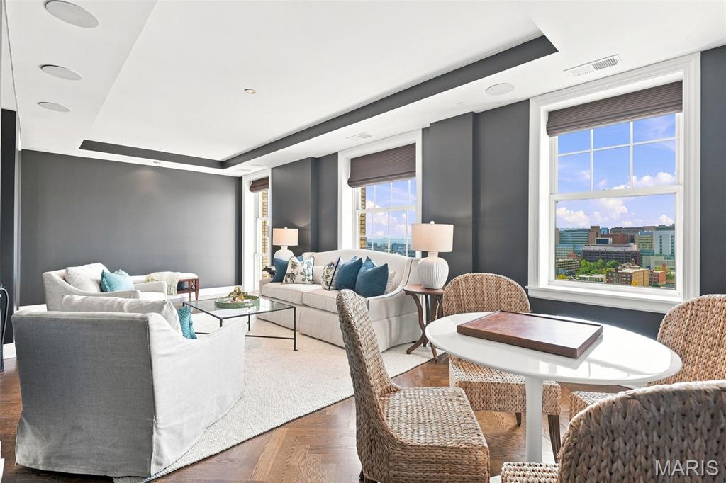 Park Plaza Condominiums - Residential