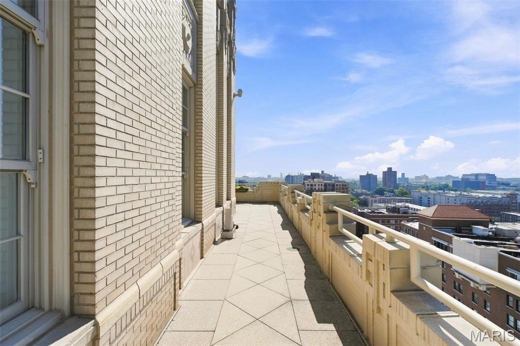 Park Plaza Condominiums - Residential