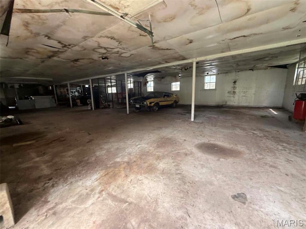 Not in a subdivision - Commercial Sale