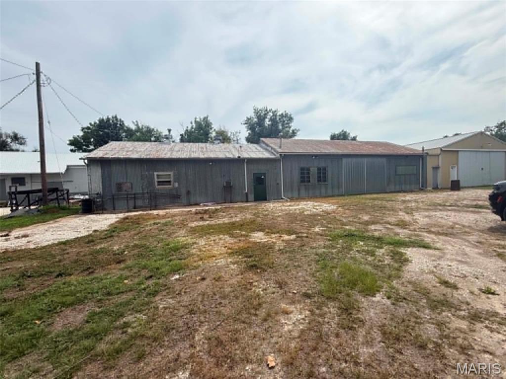 Not in a subdivision - Commercial Sale