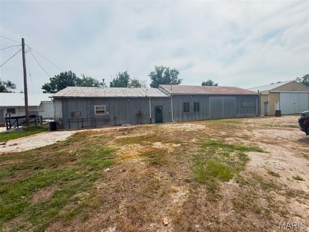 Not in a subdivision - Commercial Sale