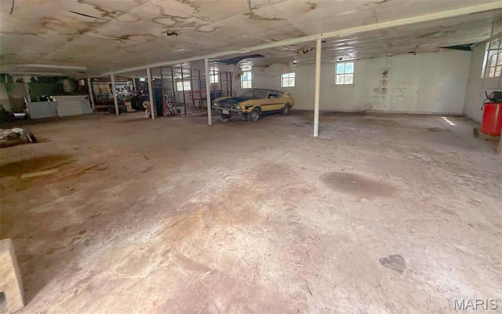 Not in a subdivision - Commercial Sale