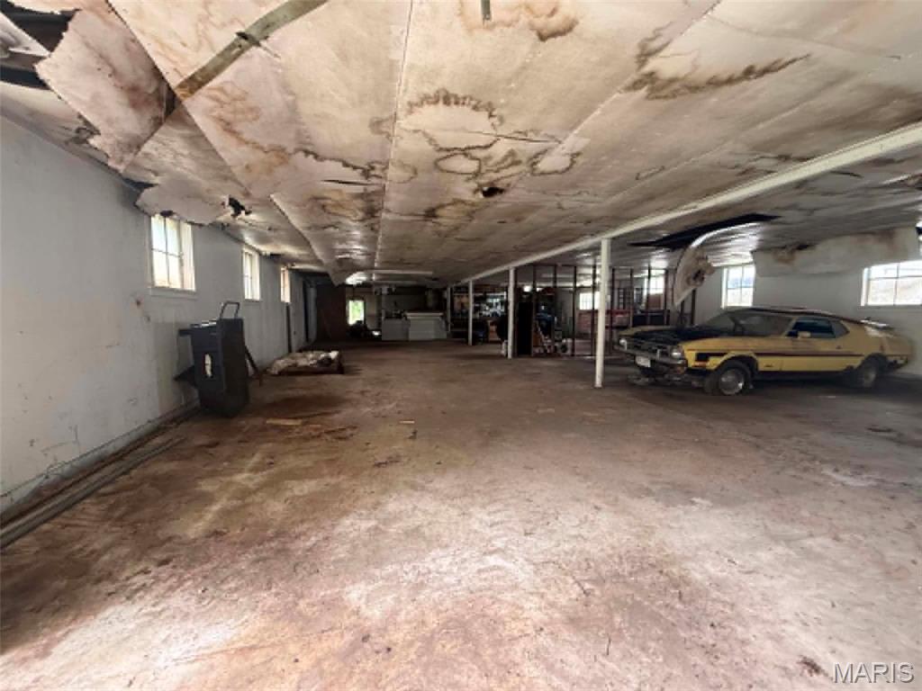 Not in a subdivision - Commercial Sale