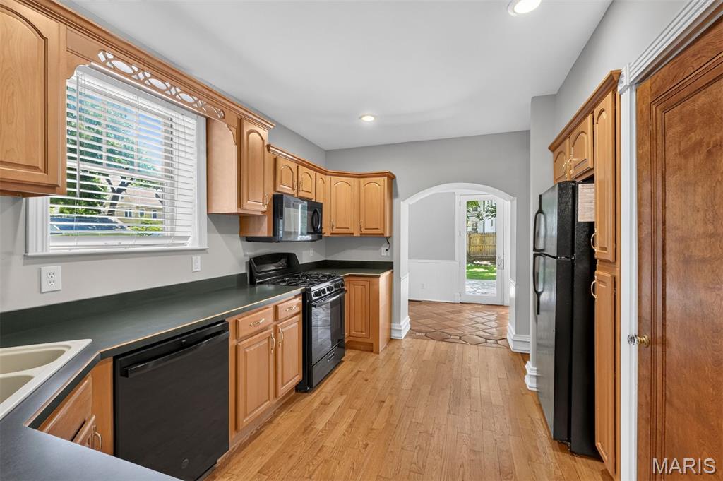 Pasadena Webster - Residential