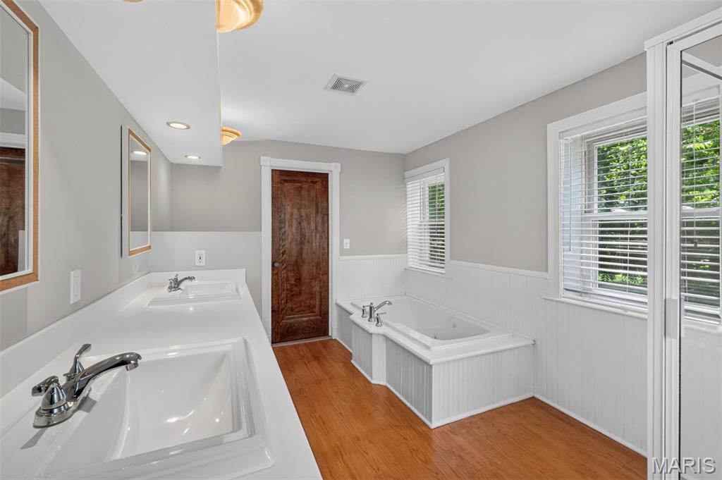 Pasadena Webster - Residential