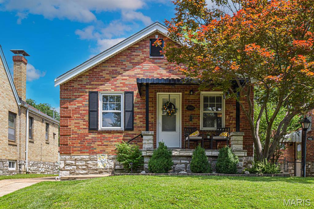 Welcome home to this adorable city charmer on a quiet one-way street! Enjoy an unbeatable location just a short stroll to Ted Drewes. Step onto the inviting covered front porch—it’s the perfect place to enjoy your morning coffee or unwind after a long day. Inside, you’ll find an updated kitchen and bathroom, a bright, clean interior, and plenty of character throughout. The fenced backyard provides a retreat for entertaining, relaxing, or unwinding after a busy day while the detached one-car garage adds everyday convenience. The full basement provides excellent storage and is ready to be finished for additional living space. A newer HVAC system adds peace of mind and year-round comfort! This move-in-ready gem is full of charm in a location you’ll LOVE. Homes this cute don't stay available for long - schedule your showing before you miss out on this one!