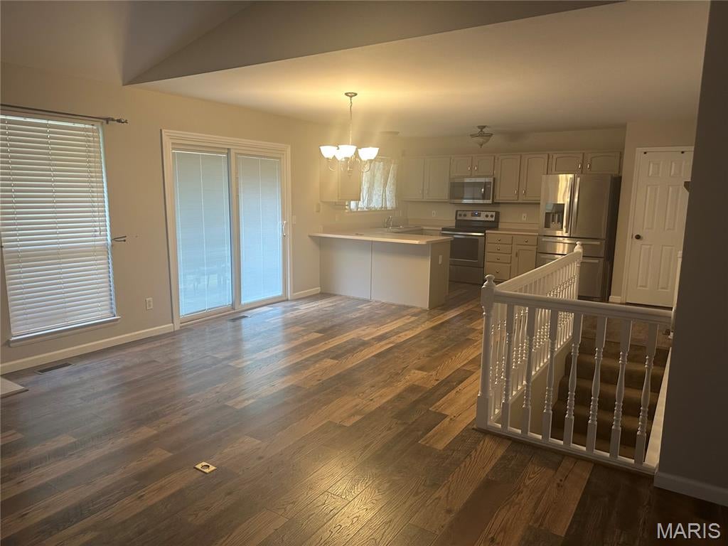 Reddington Oaks #4 - Residential