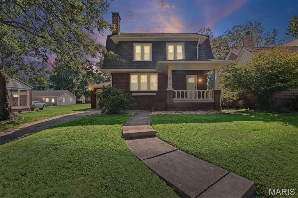 Charming Brick Home in the heart of Belleville! Step into the timeless character and welcoming feel of this beautiful brick home in Belleville! The main level features a spacious living room with a wood-burning fireplace, a formal dining room perfect for gatherings, and a kitchen with a new backsplash that adds a fresh, updated touch.
Upstairs, you'll find three generously sized bedrooms and a full bathroom. The finished portion of the basement adds even more versatility to the home, featuring a flex space and bonus room that can easily adapt to your needs—perfect for a home office, playroom, workout area, hobby space, or additional living area. The lower level also offers a second bathroom and plenty of additional storage.
Enjoy the outdoors from the covered back porch overlooking the spacious backyard or beat the heat in the above ground pool. 
Conveniently located near shopping, restaurants, and Scott Air Force Base, this charming home offers character, functional living space, and plenty of flexibility. Come see all that 321 S. Missouri has to offer!