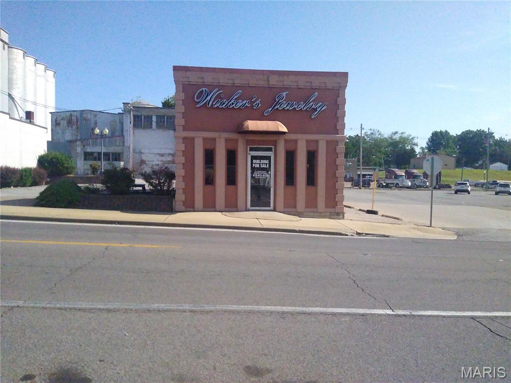Alma Add - Commercial Sale