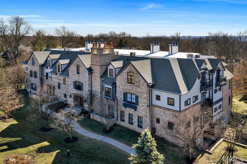 Laumeier Place Condo Amd - Residential