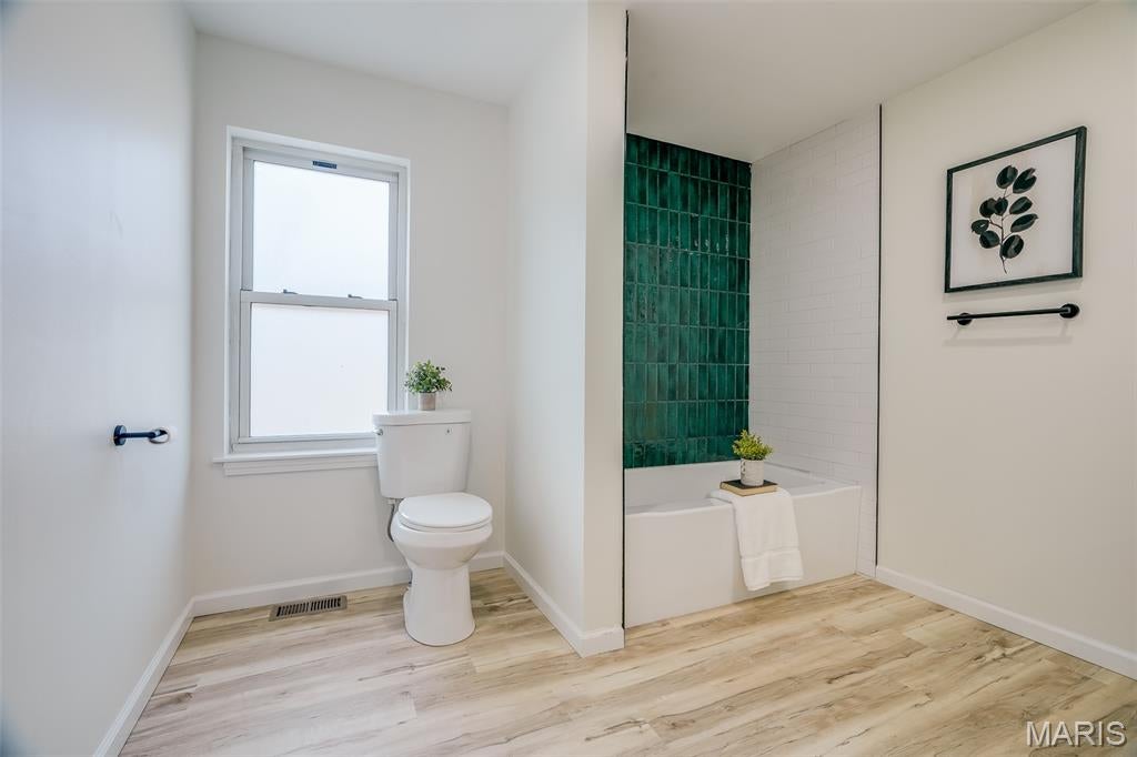 R, 3rd Sub - Residential