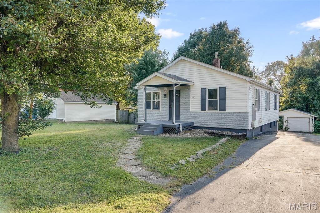 R, 3rd Sub - Residential