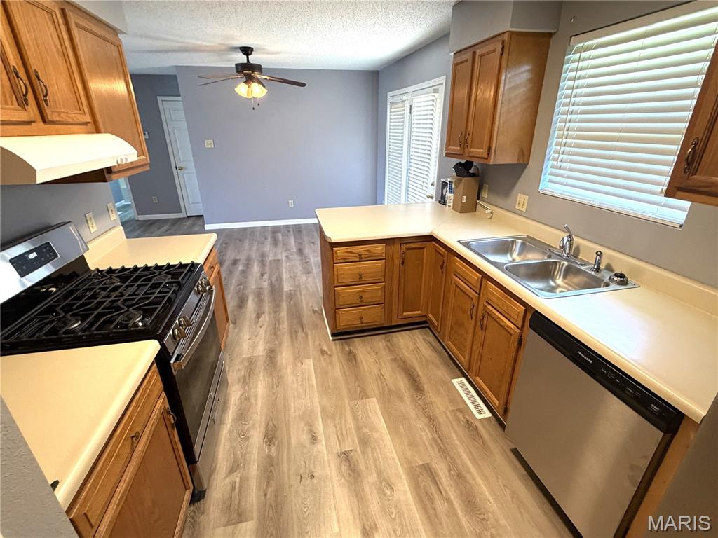 North Towne Sub - Residential Lease