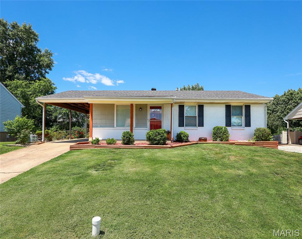 This charming ranch-style home offers fantastic curb appeal and a welcoming first impression. Situated on a spacious lot, you'll love the large fenced backyard—perfect for outdoor activities, entertaining guests, pets, or simply enjoying your own private retreat.
Inside, natural light pours through large windows, creating a bright and inviting atmosphere throughout the home. Recent updates include fresh paint, brand-new carpeting, newer appliances, and updated fixtures, making this home move-in ready.
The main level features three comfortable bedrooms, while the finished lower level adds valuable living space with a fourth bedroom, full bathroom, and walkout access directly to the backyard. Whether you need extra room for family, guests, a home office, or recreation, this flexible floor plan offers plenty of options.
Don't miss your chance to own this well-maintained home that combines comfort, functionality, and great outdoor space!