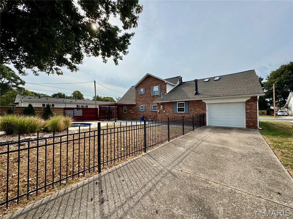Not in a subdivision - Residential Lease