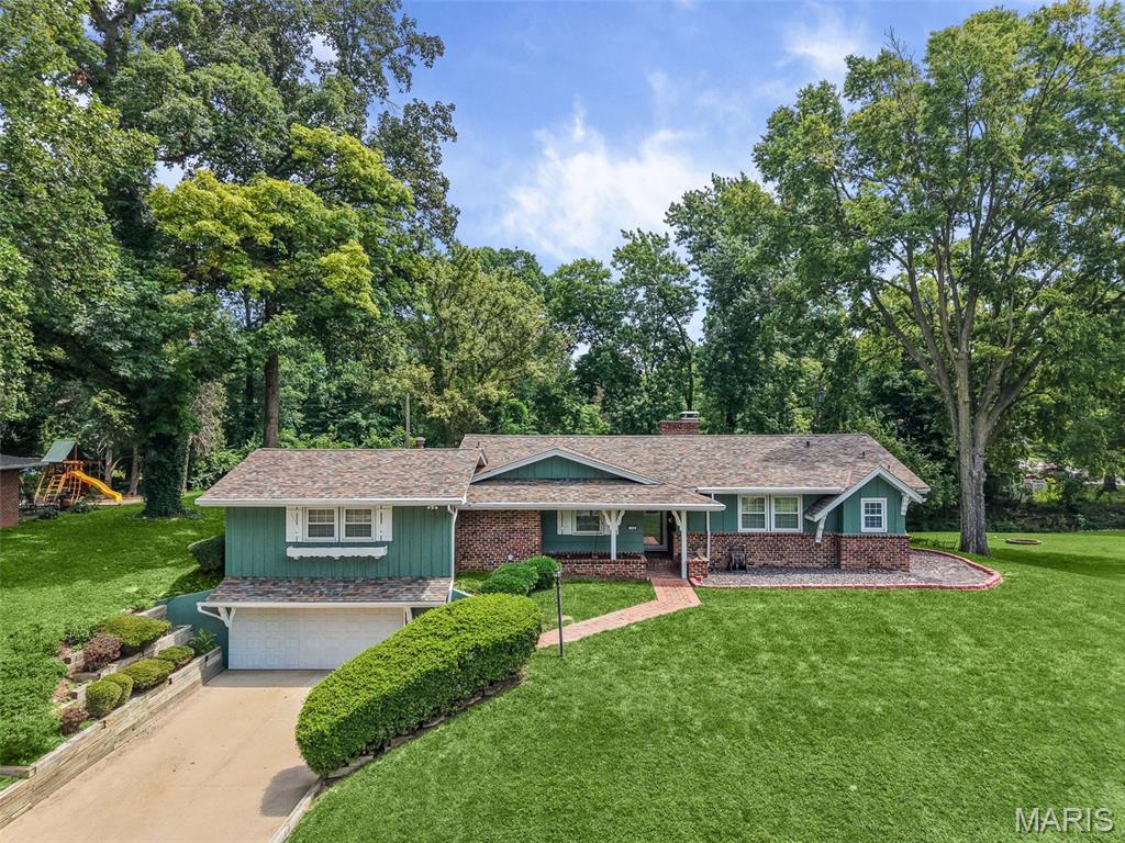Country Club Acres 2nd Add - Residential