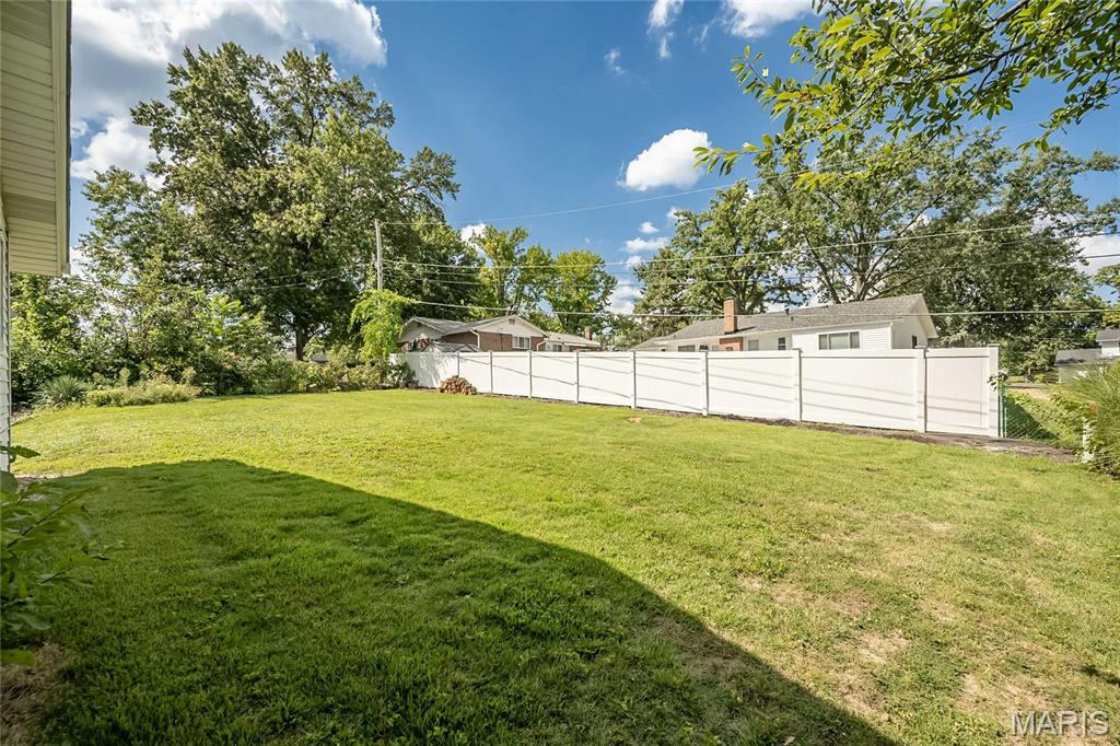 Barrington Oaks - Residential