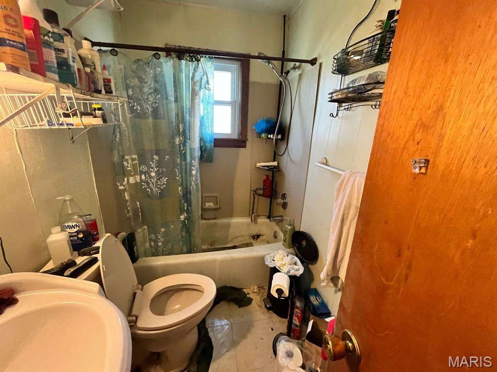 TAYLOR & TOWSON ADDTN - Residential