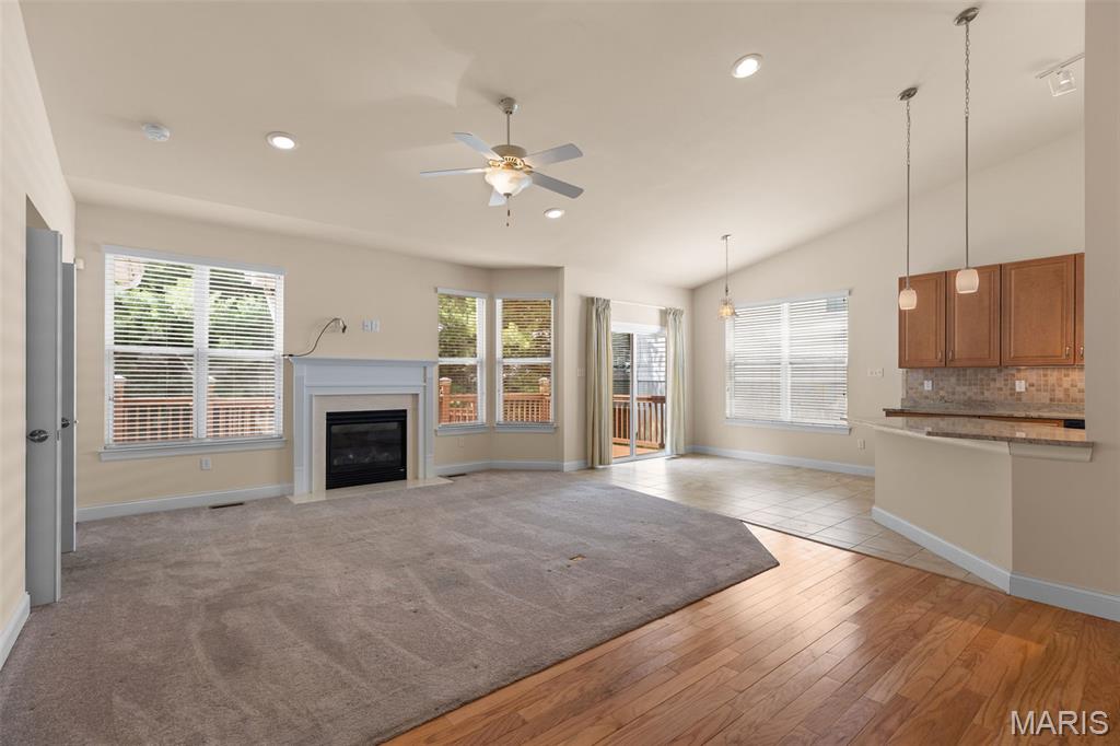 Villas At Woodland Creek The - Residential
