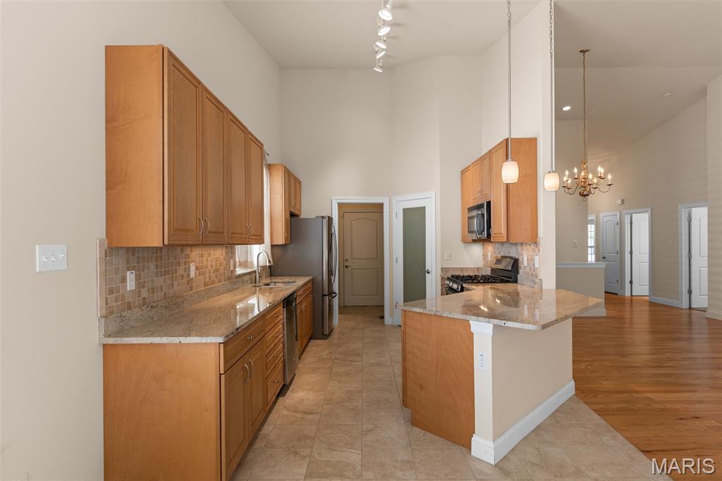 Villas At Woodland Creek The - Residential