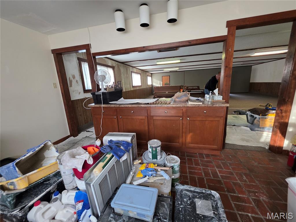 Old Town - Commercial Sale