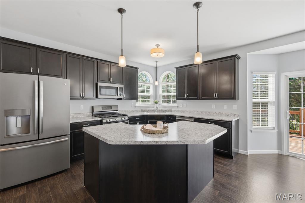 Barrington Square - Residential