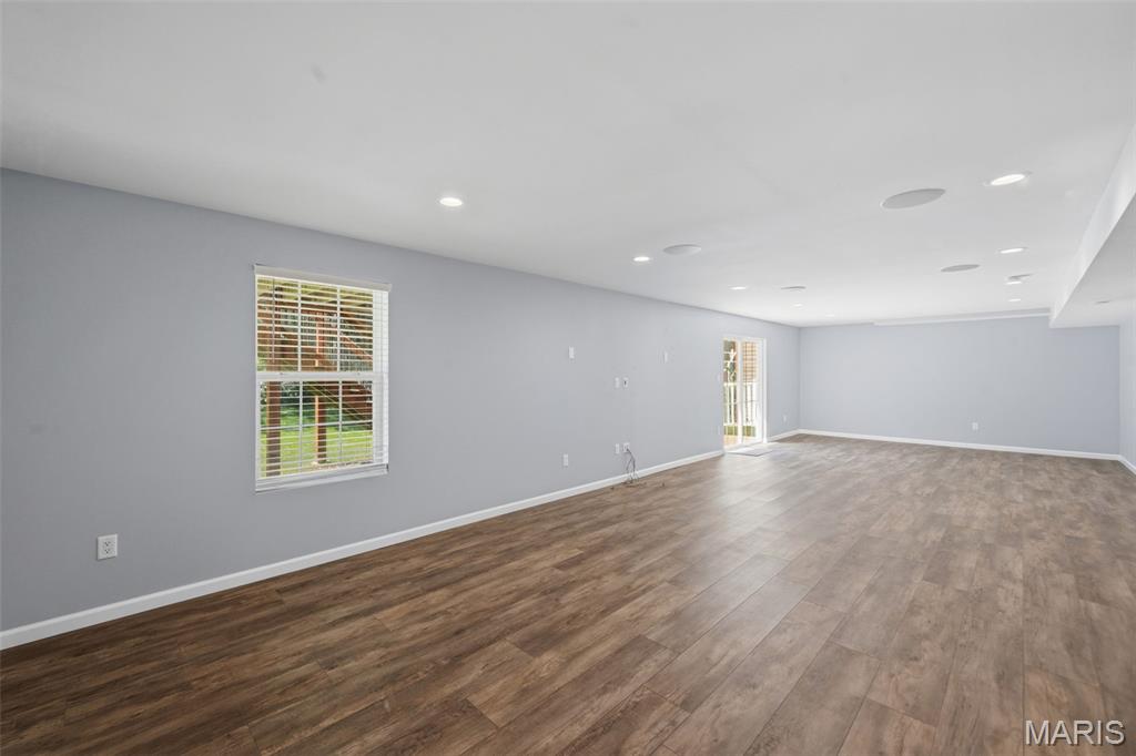 Barrington Square - Residential
