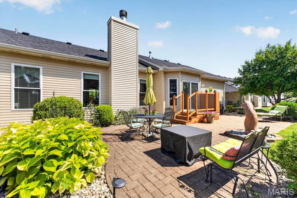 Country Club Manors - Residential