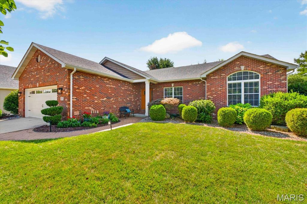 Country Club Manors - Residential