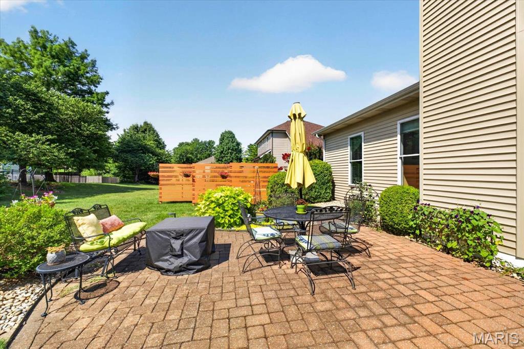 Country Club Manors - Residential