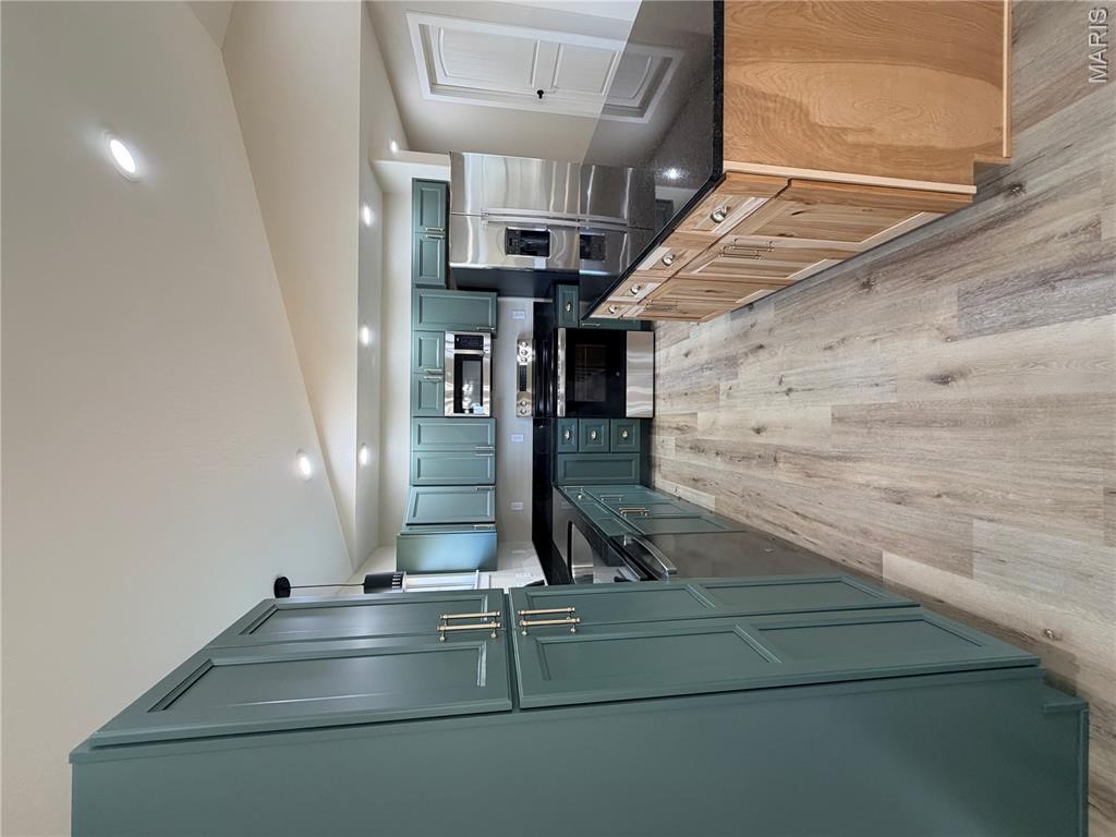Summit Pass - Residential