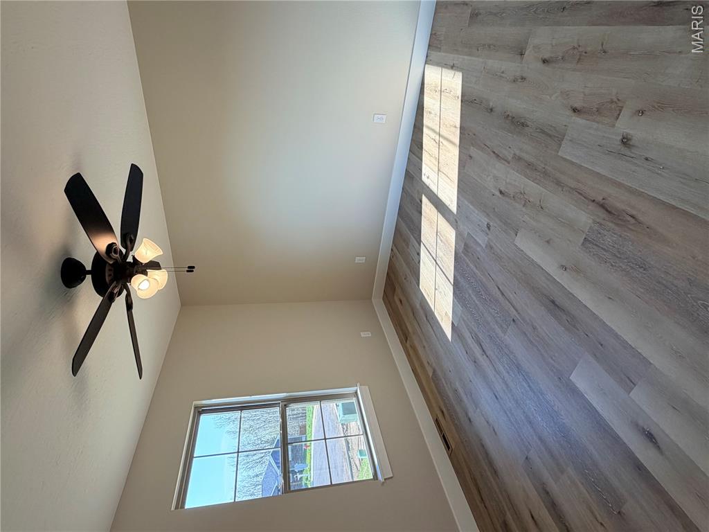 Summit Pass - Residential
