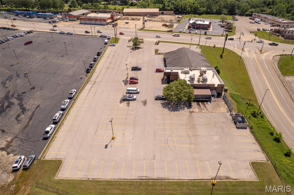NON - Commercial Lease