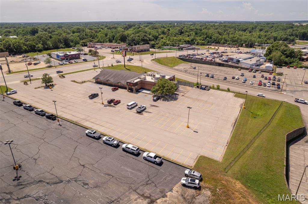 NON - Commercial Lease