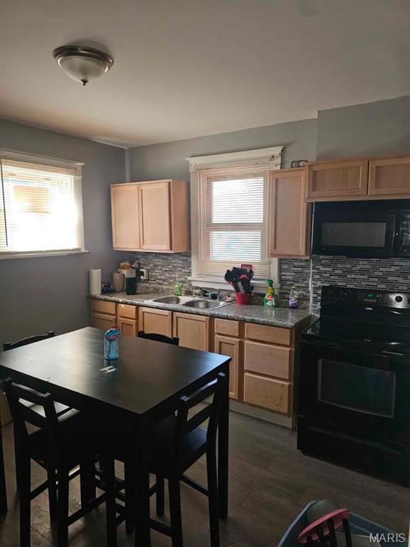 Penrose Park Add - Residential