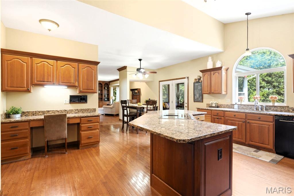 Christopher Oaks - Residential