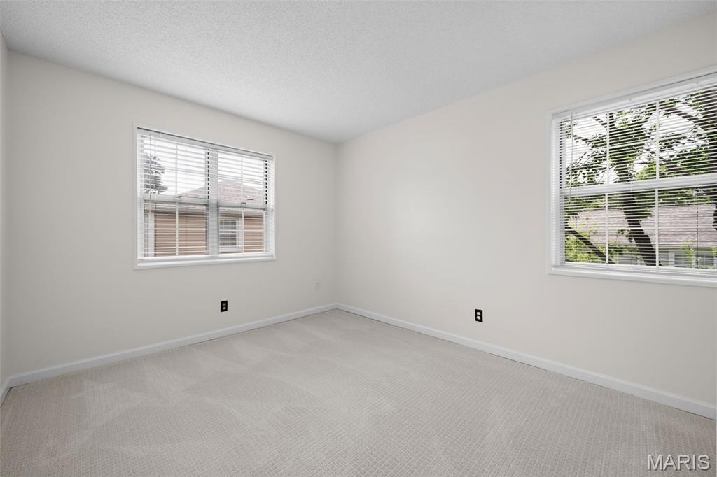 Brentwood Forest Condo Ph Eight - Residential
