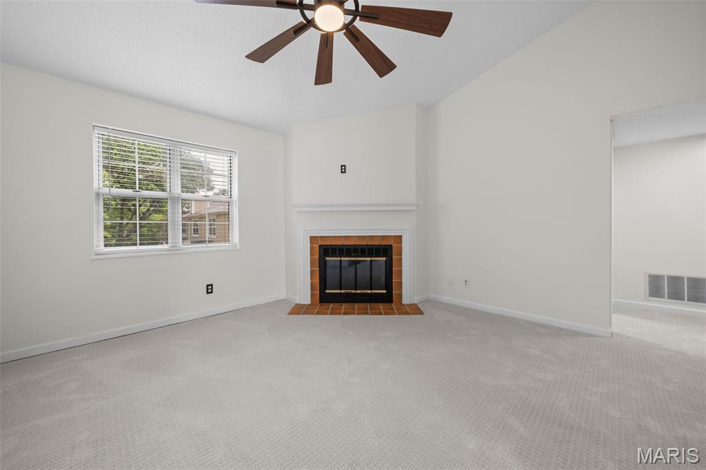Brentwood Forest Condo Ph Eight - Residential